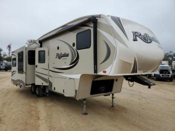  Salvage Gran 5th Wheel