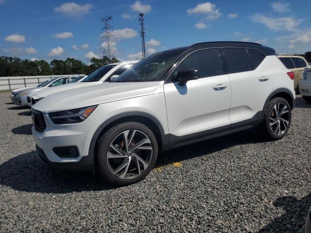  Salvage Volvo XC40