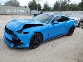  Salvage Ford Mustang