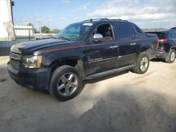  Salvage Chevrolet Avalanche