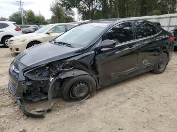  Salvage Hyundai ACCENT