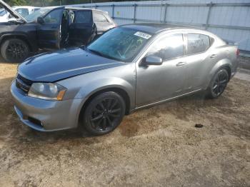  Salvage Dodge Avenger