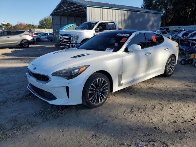  Salvage Kia Stinger