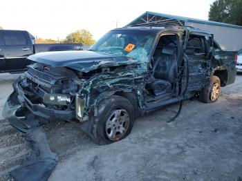  Salvage Chevrolet Avalanche