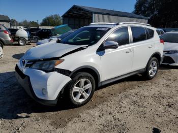  Salvage Toyota RAV4