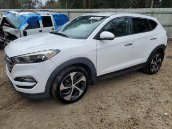  Salvage Hyundai TUCSON