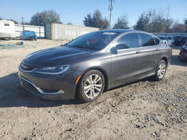  Salvage Chrysler 200