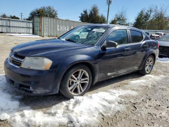  Salvage Dodge Avenger