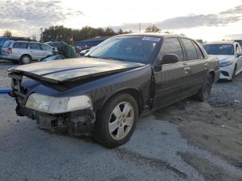  Salvage Ford Crown Vic