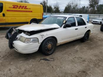  Salvage Ford Crown Vic