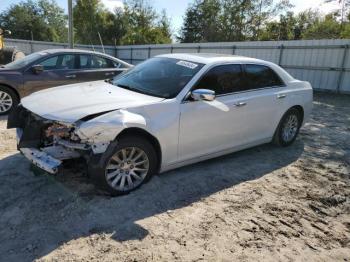  Salvage Chrysler 300