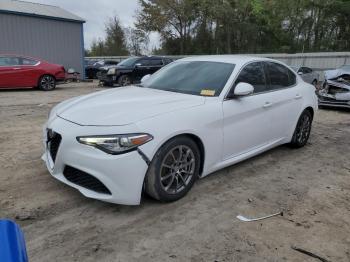  Salvage Alfa Romeo Giulia