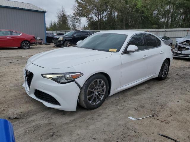  Salvage Alfa Romeo Giulia