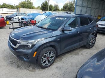  Salvage Kia Seltos