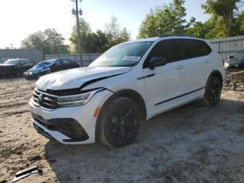  Salvage Volkswagen Tiguan