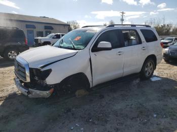  Salvage Toyota Sequoia