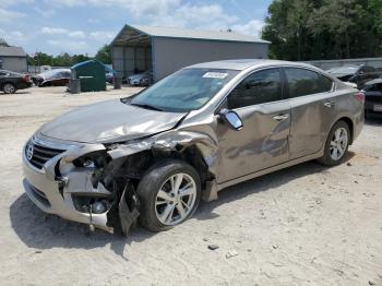  Salvage Nissan Altima