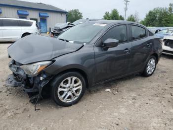  Salvage Toyota Yaris