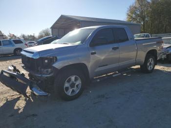  Salvage Toyota Tundra