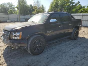  Salvage Chevrolet Avalanche