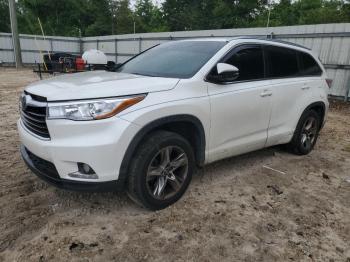  Salvage Toyota Highlander