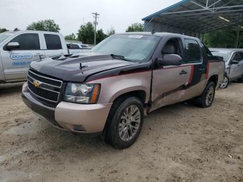  Salvage Chevrolet Avalanche