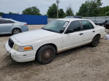  Salvage Ford Crown Vic