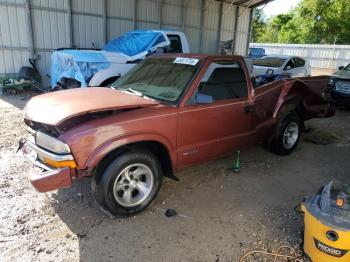  Salvage Chevrolet S-10