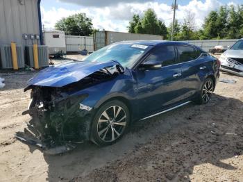  Salvage Nissan Maxima