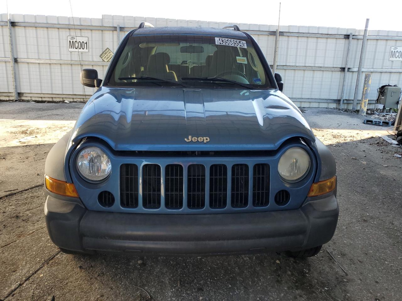 Jeep Liberty Sport Image 6