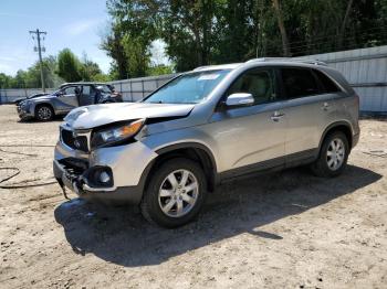  Salvage Kia Sorento