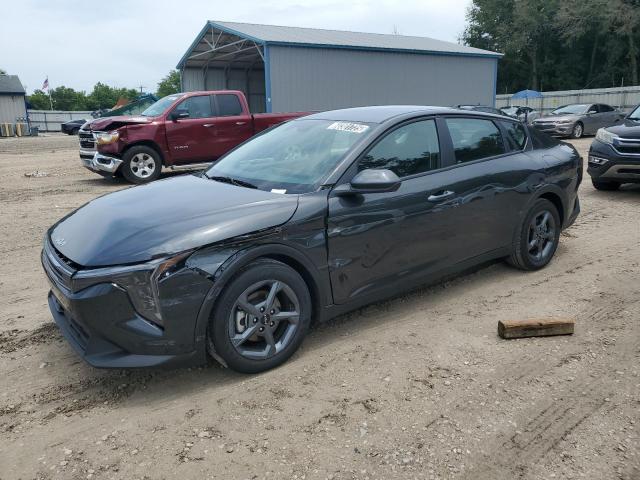  Salvage Kia K4 Lx