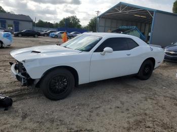  Salvage Dodge Challenger