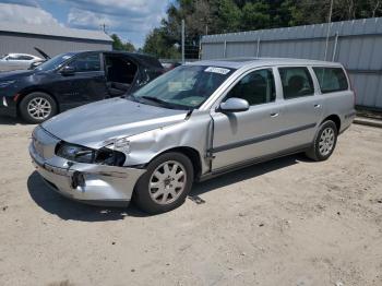  Salvage Volvo V70