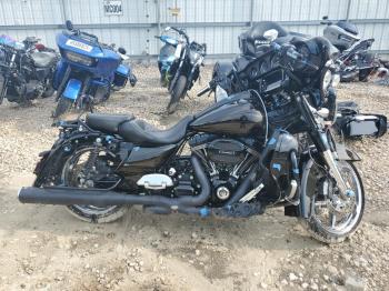  Salvage Harley-Davidson Fl