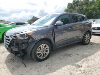  Salvage Hyundai TUCSON