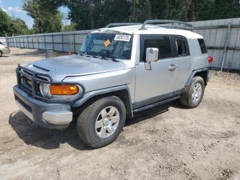  Salvage Toyota FJ Cruiser