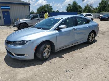  Salvage Chrysler 200