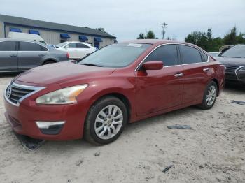  Salvage Nissan Altima
