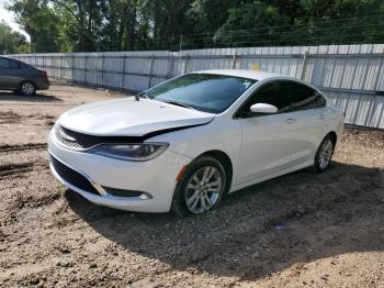  Salvage Chrysler 200