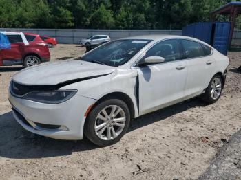  Salvage Chrysler 200