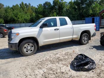 Salvage Toyota Tundra