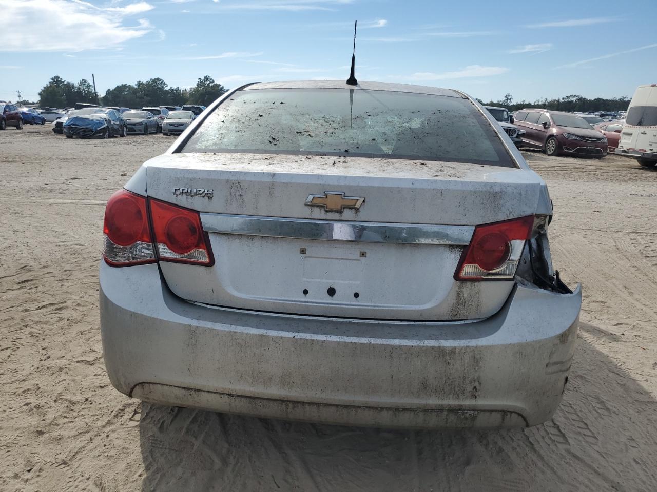 Chev Cruze Ls Image 8