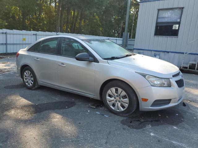 Chev Cruze Ls Image 8
