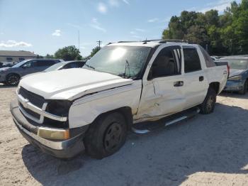  Salvage Chevrolet Avalanche
