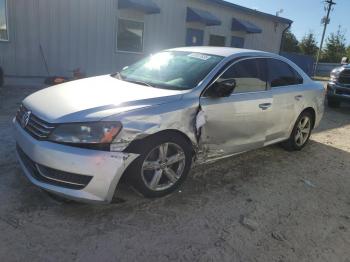 Salvage Volkswagen Passat