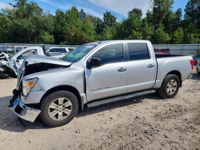  Salvage Nissan Titan