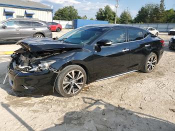  Salvage Nissan Maxima