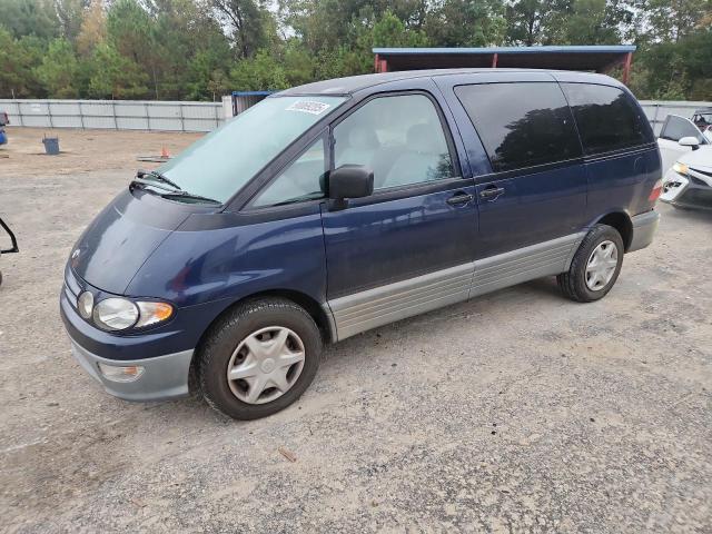  Salvage Toyota Previa