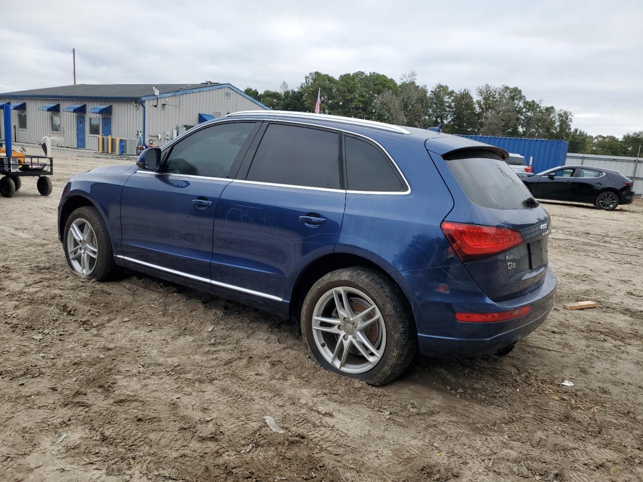 Audi Q5 Premium Plus Image 11